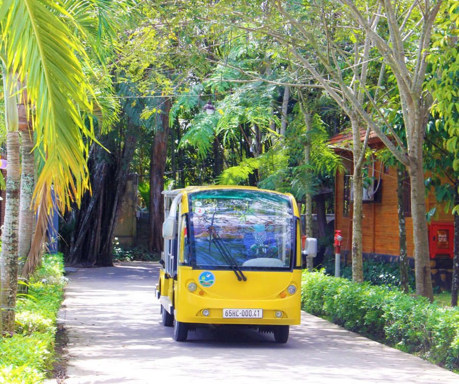 MY KHANH ELECTRIC TAXI